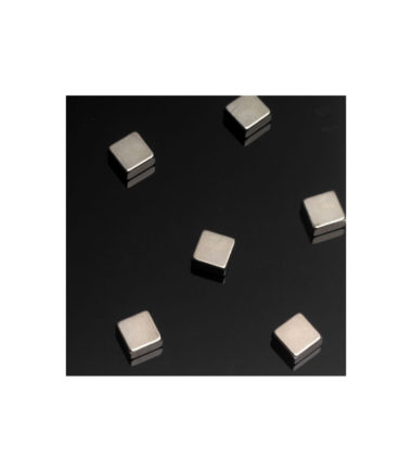 Pochette de 6 aimants 10x10x5mm - NAGA