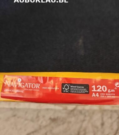 Rames de 250 feuilles 120gr A4 coloris blanc