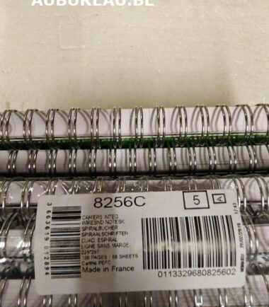 Cahier reliure intégrale A4+ avec 160 pages détachables perforées 4 trous ligné