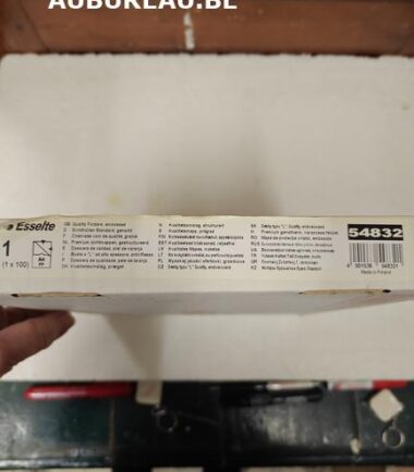 BNte de 100 chemises Esselte réf. 001536