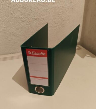 Classeur à levier Esselte