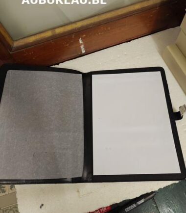 Porte bloc couverture noire