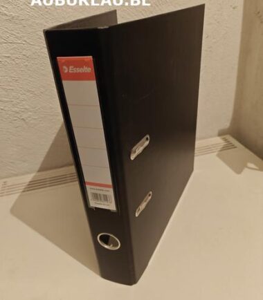 Classeur à levier Esselte