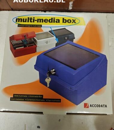 **multi-media box**-