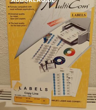 Bte 2400 étiquettes 70 x 35 mm réf. CL24