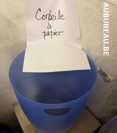Corbeille à papier coloris bleu réf. 45399D