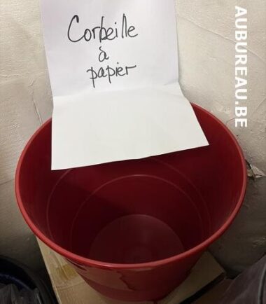 Corbeille à papier coloris rouge Esselte réf. 5029